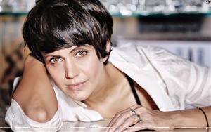 Attractive eye look of Mandira Bedi